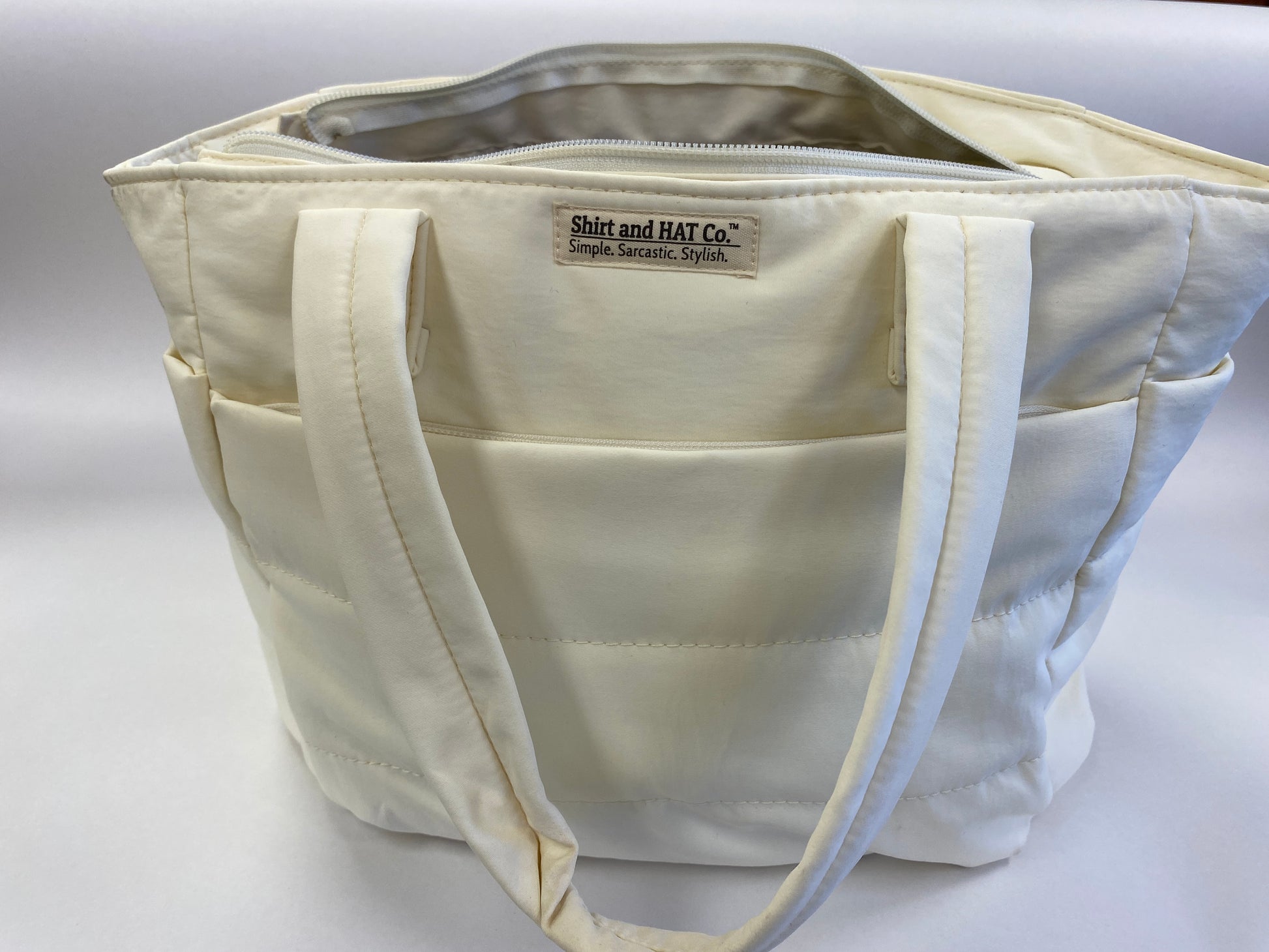 Puffy Tote in white